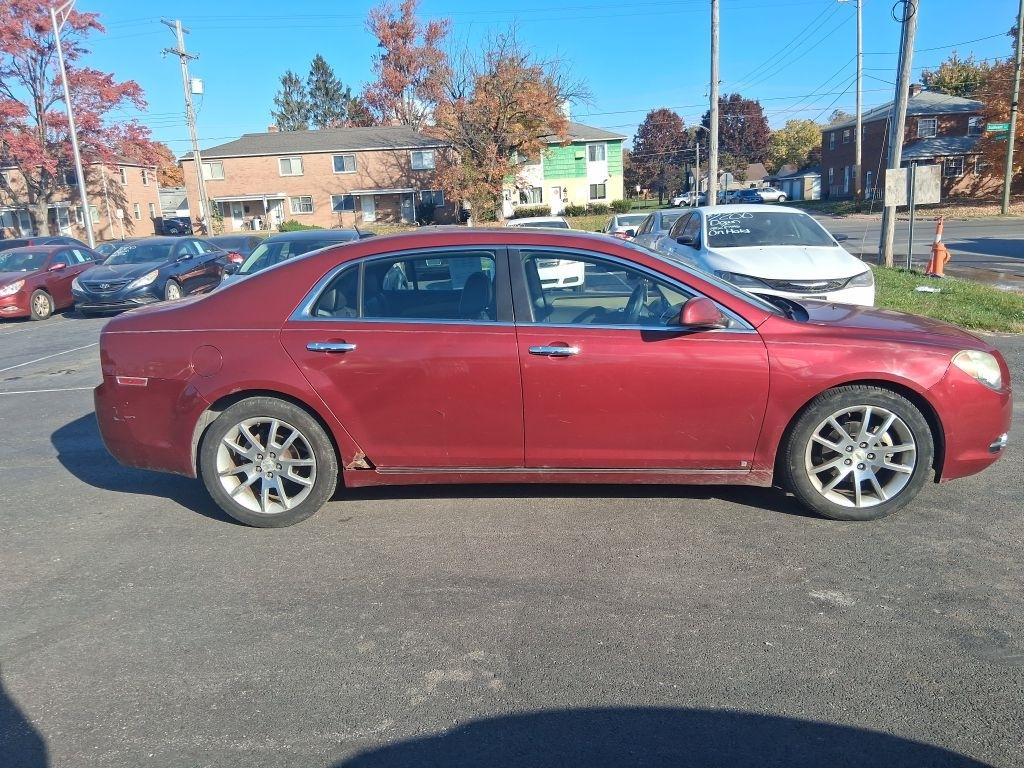 Chevrolet Malibu  2010