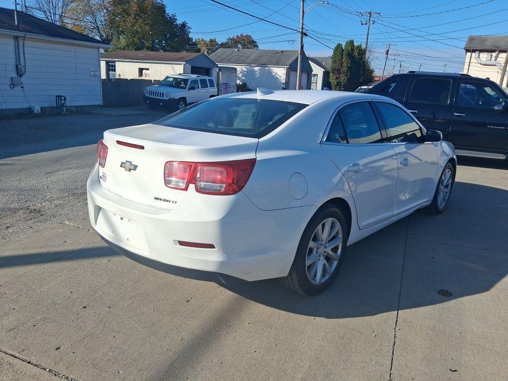 Chevrolet Malibu  2015