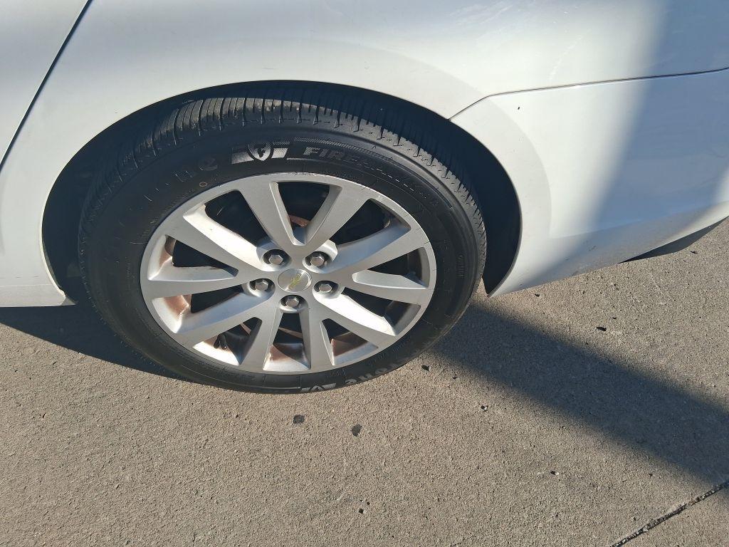 Chevrolet Malibu  2015