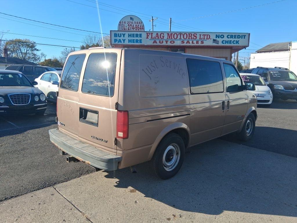 Chevrolet Astro  2000