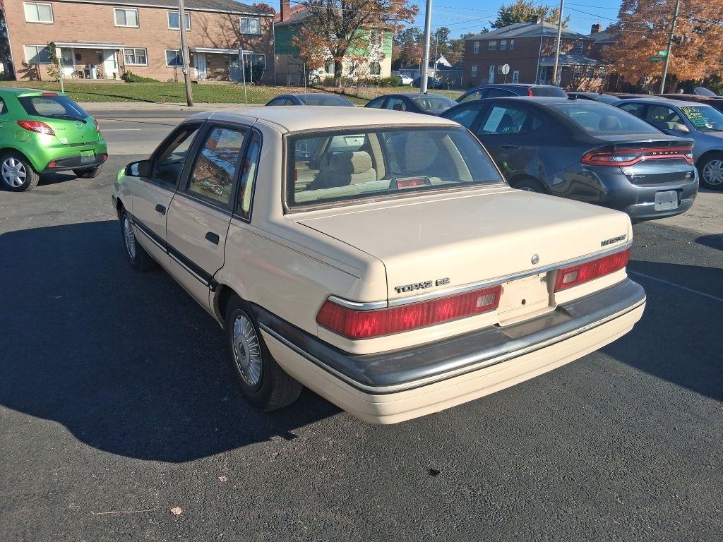 Mercury Topaz  1988
