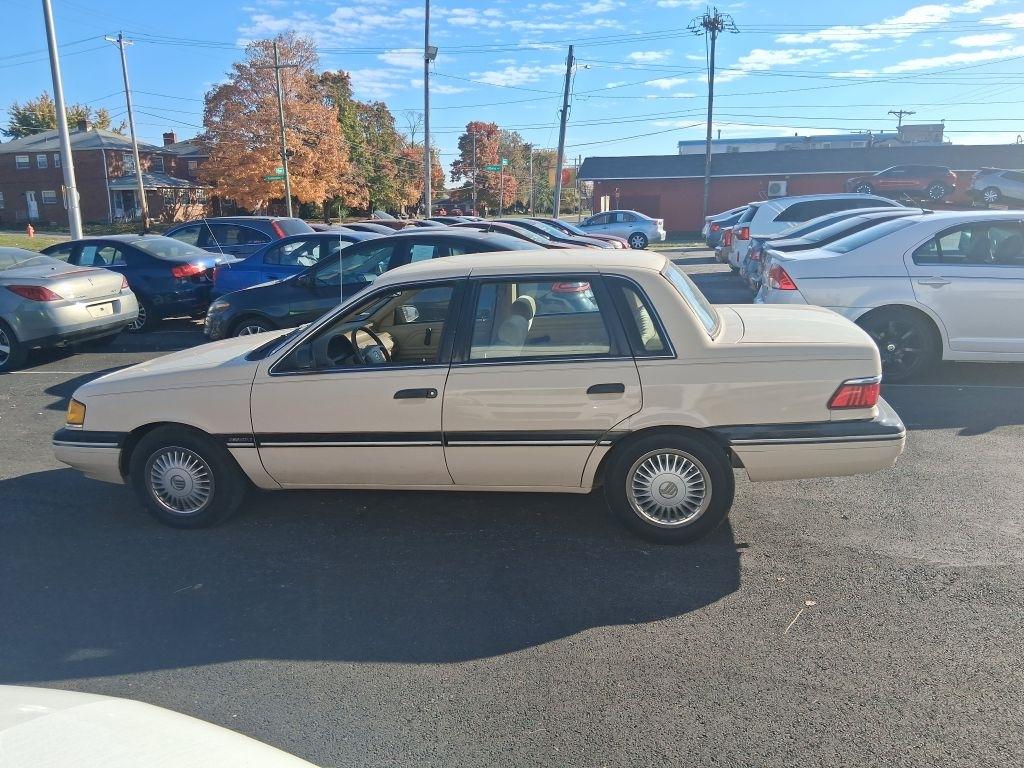 Mercury Topaz  1988