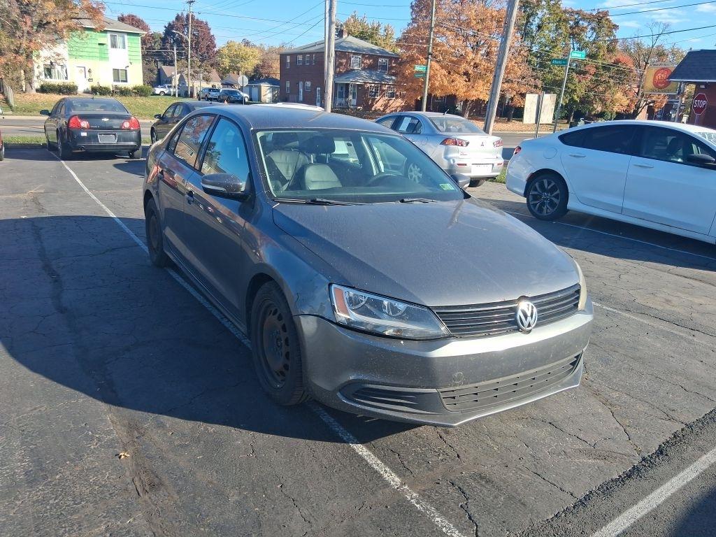 Volkswagen Jetta  2012