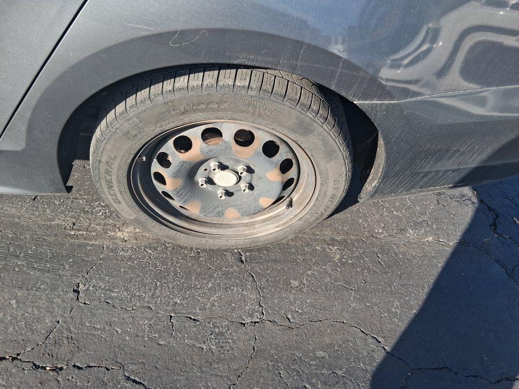 Volkswagen Jetta  2012