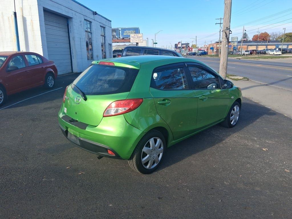 Mazda MAZDA2  2013