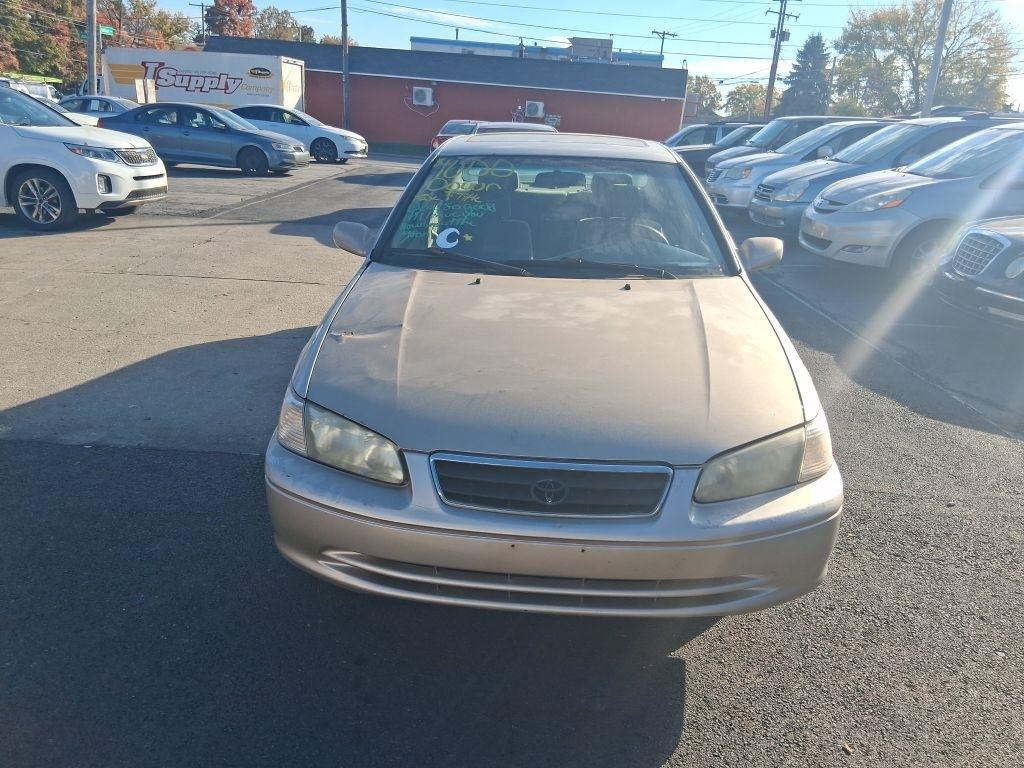 Toyota Camry  2001