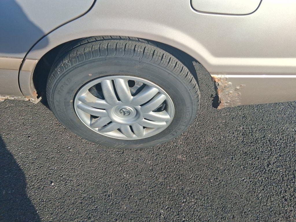 Toyota Camry  2001