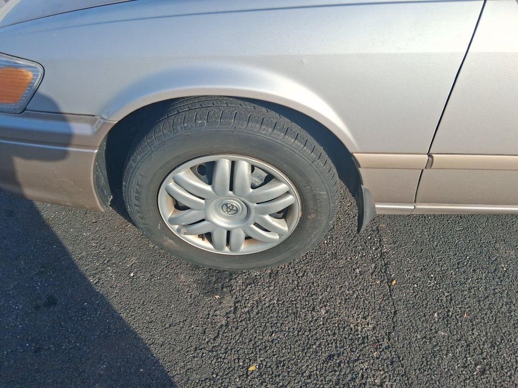 Toyota Camry  2001