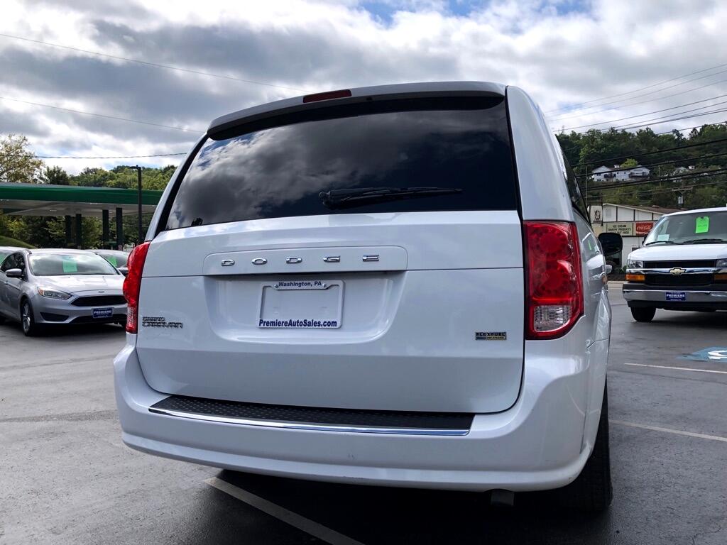 2016 Dodge Grand Caravan SE photo 4