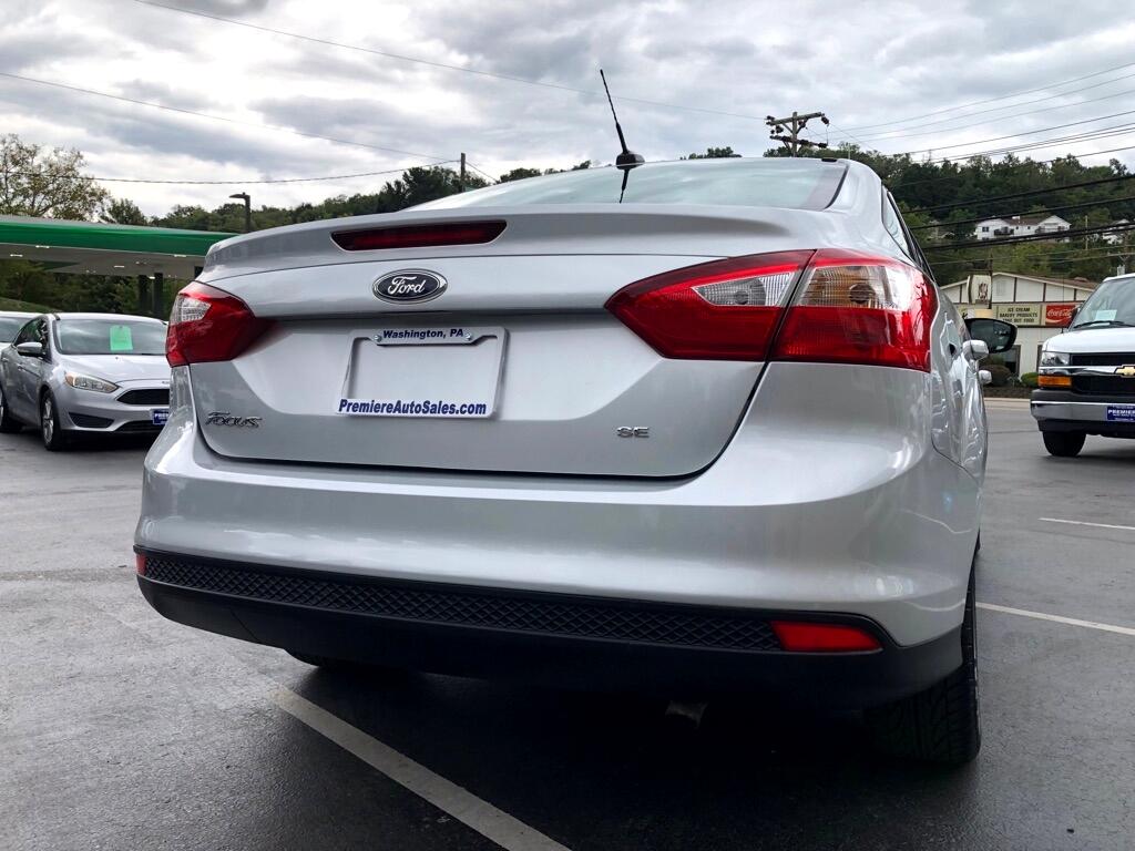 2012 Ford Focus SE photo 4