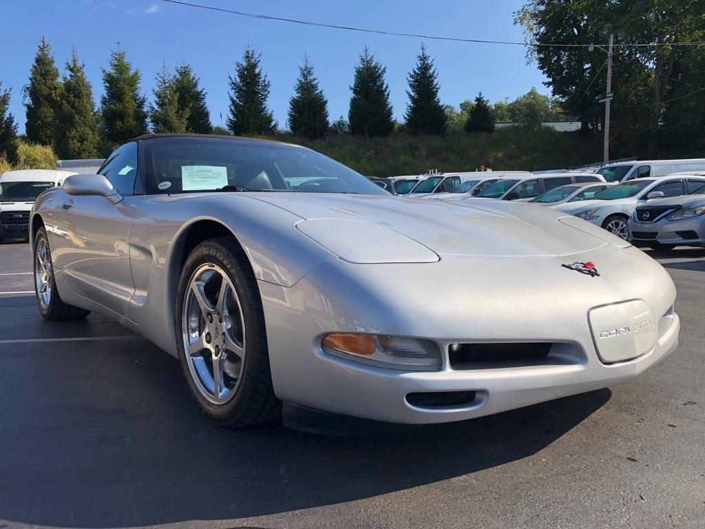 Chevrolet Corvette  2000