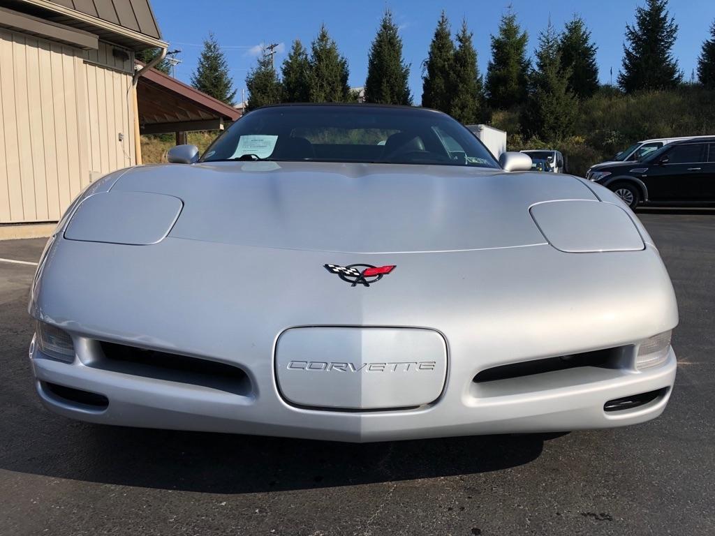 Chevrolet Corvette  2000