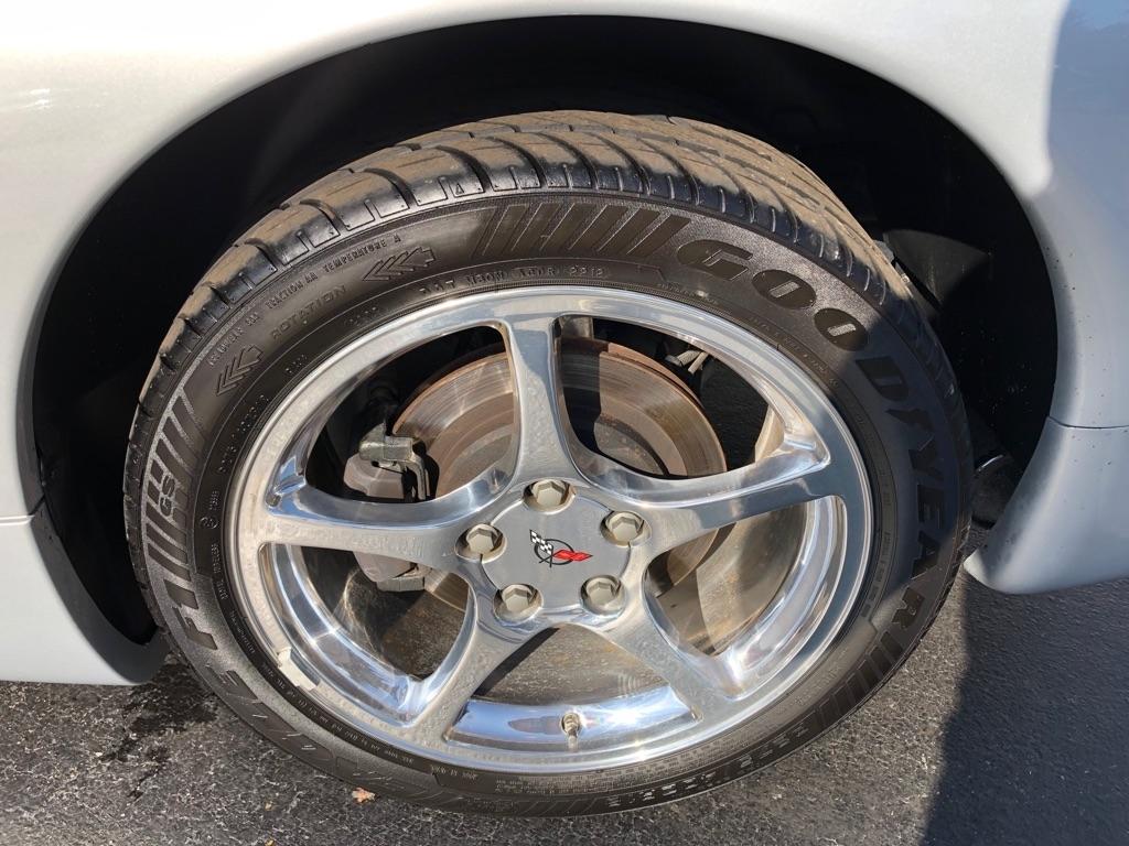 Chevrolet Corvette  2000