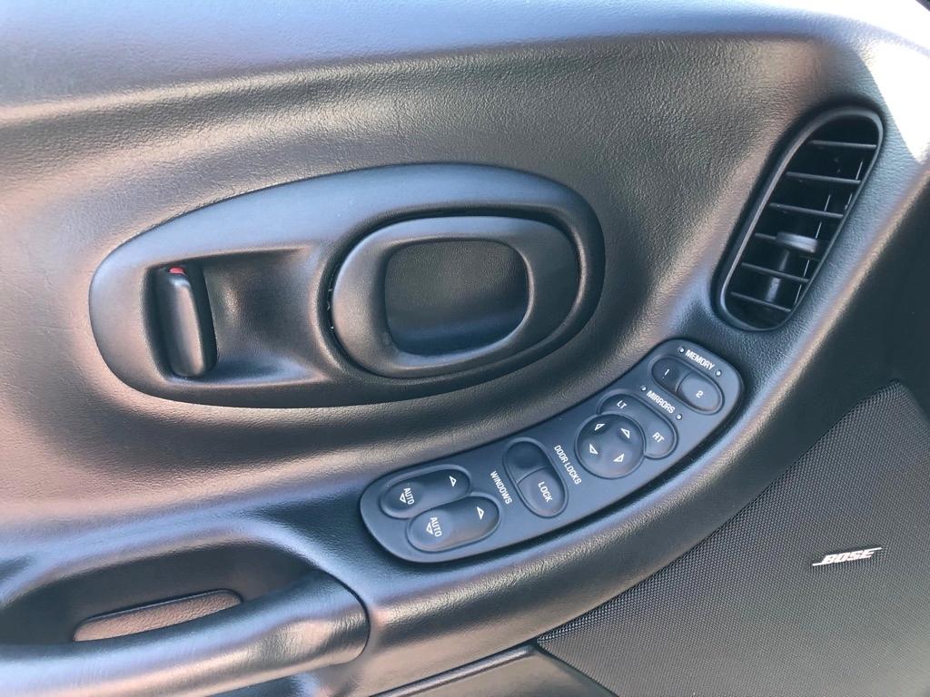 Chevrolet Corvette  2000