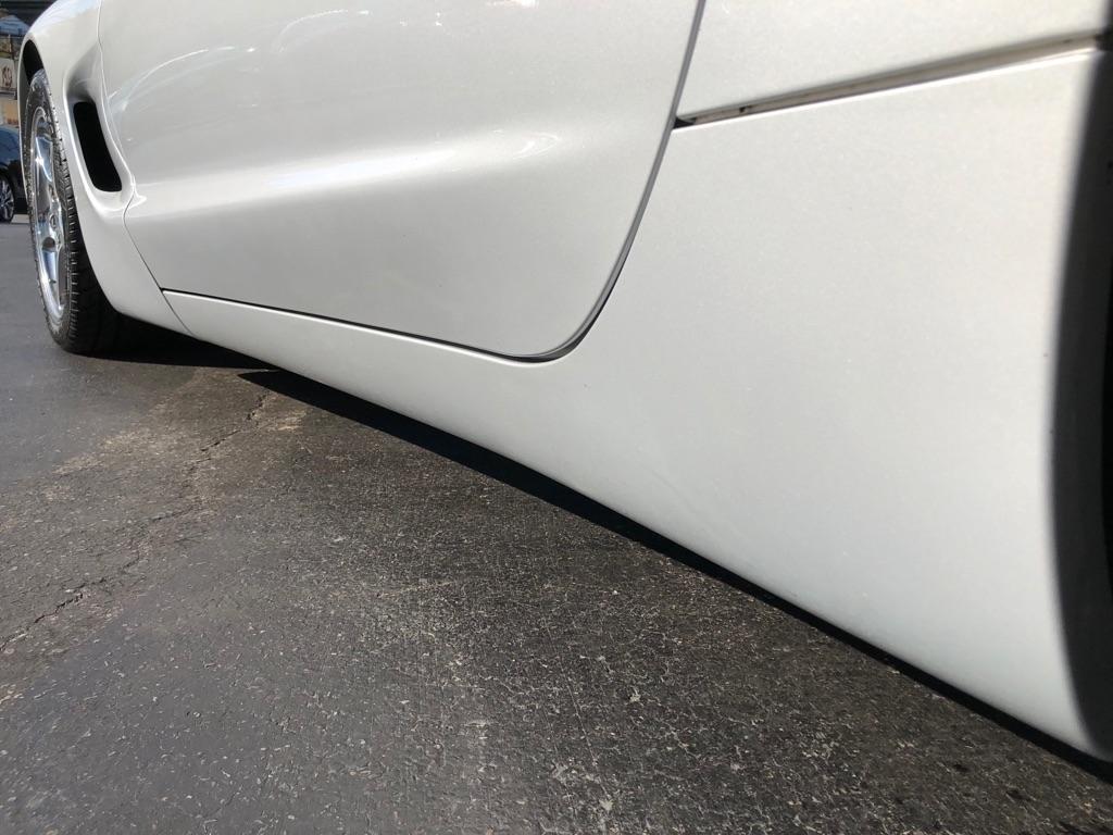 Chevrolet Corvette  2000