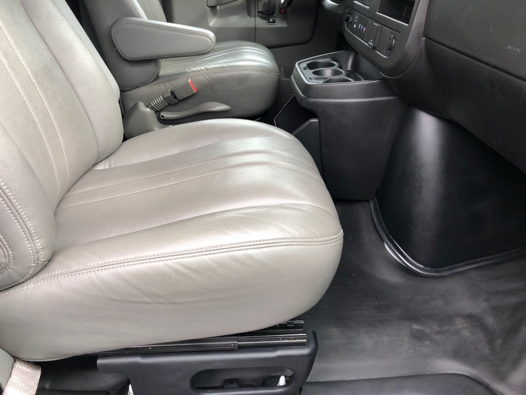 Chevrolet Express  2021 Chevrolet Express  2021