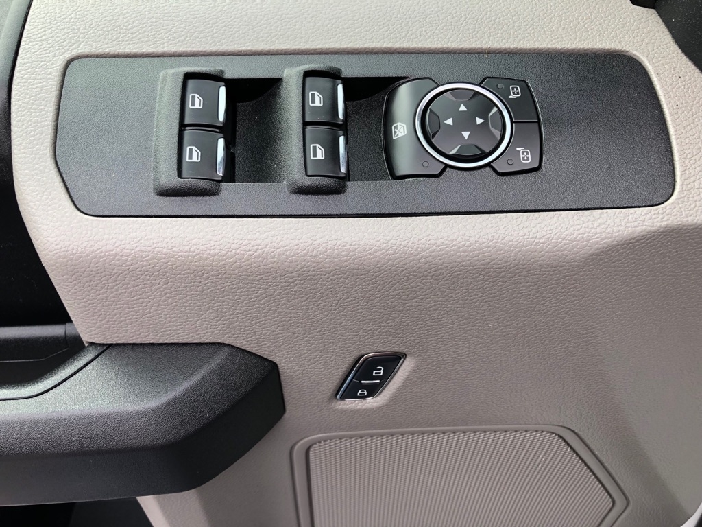 Ford F-250 SD  2017 Ford F-250 SD  2017