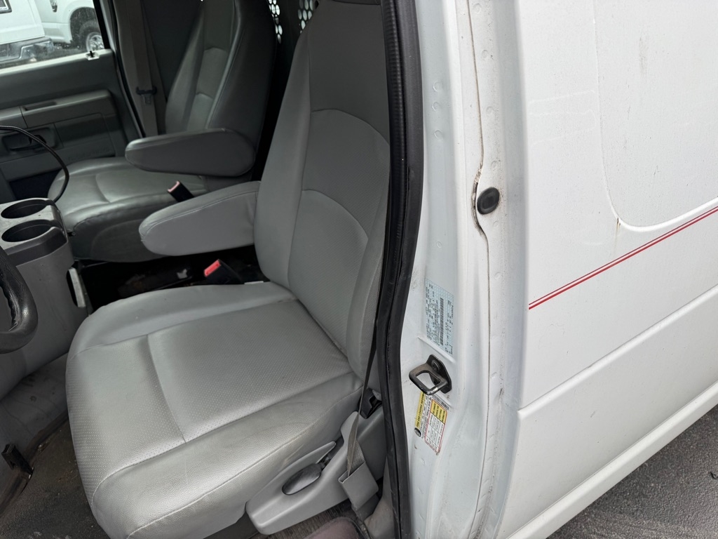 Ford Econoline  2010 Ford Econoline  2010