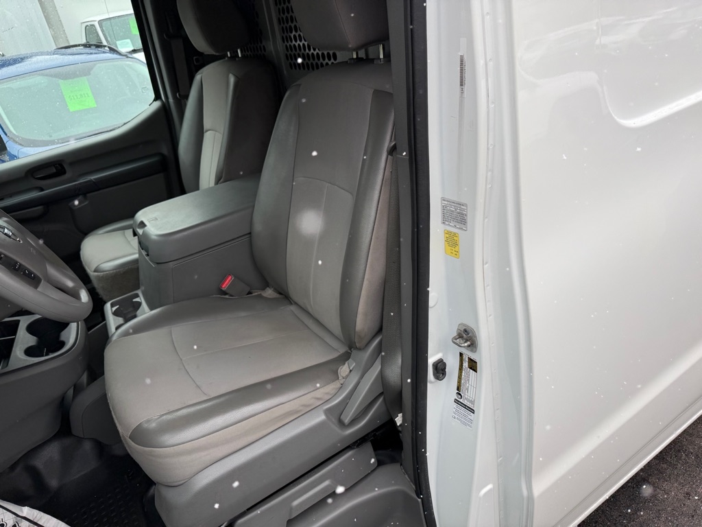 Nissan NV Cargo  2020