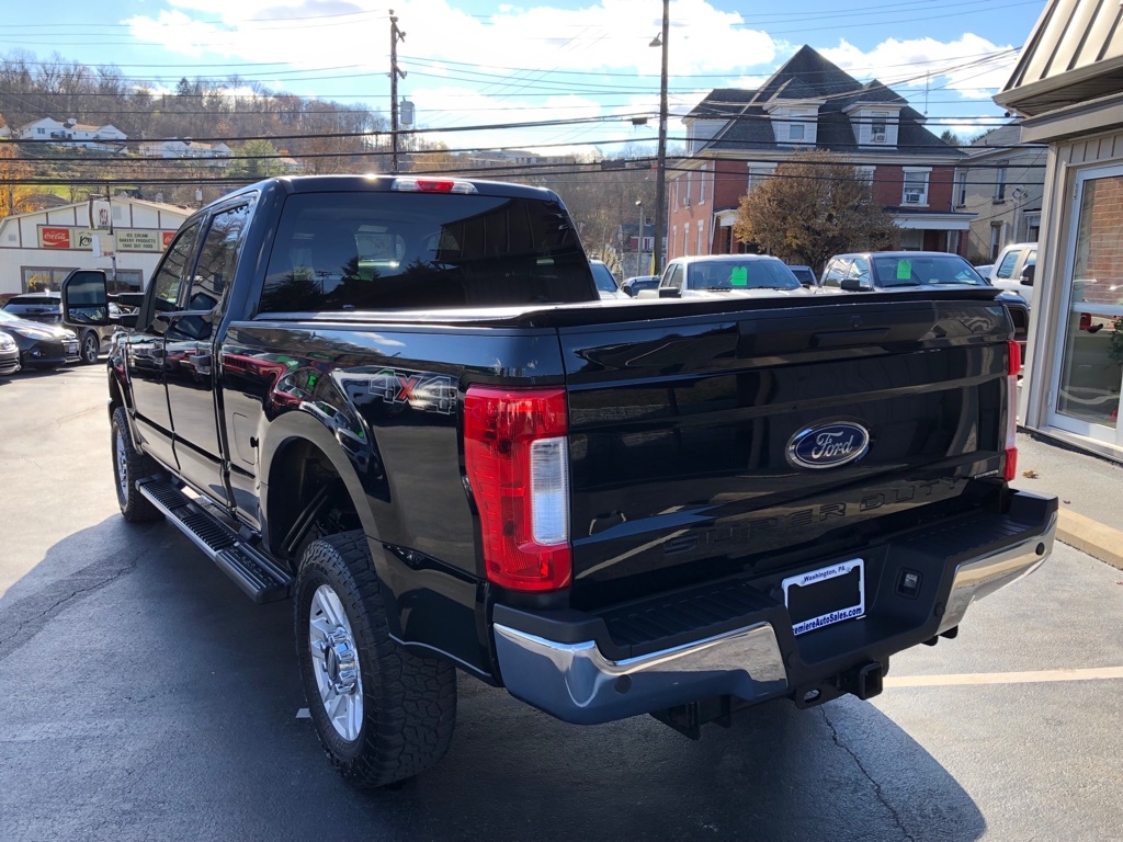 2017 Ford F-250 photo 3