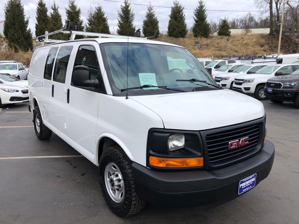GMC Savana  2016