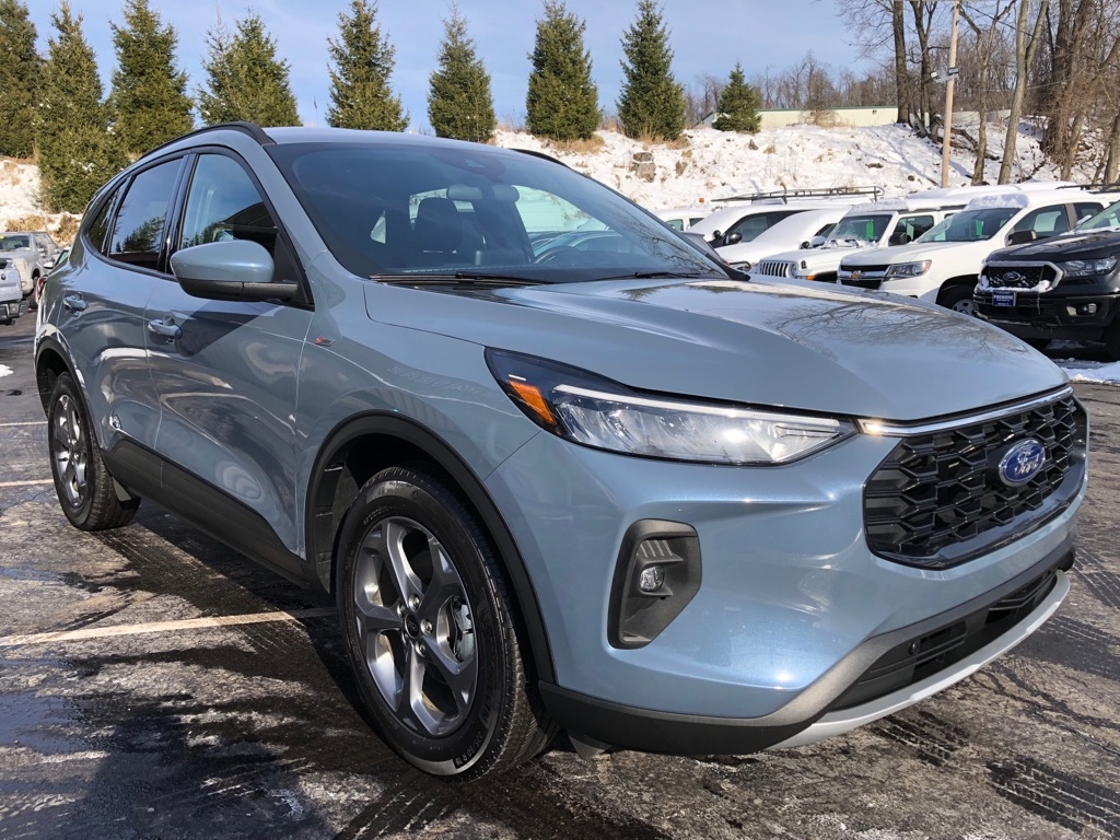 Ford Escape  2025