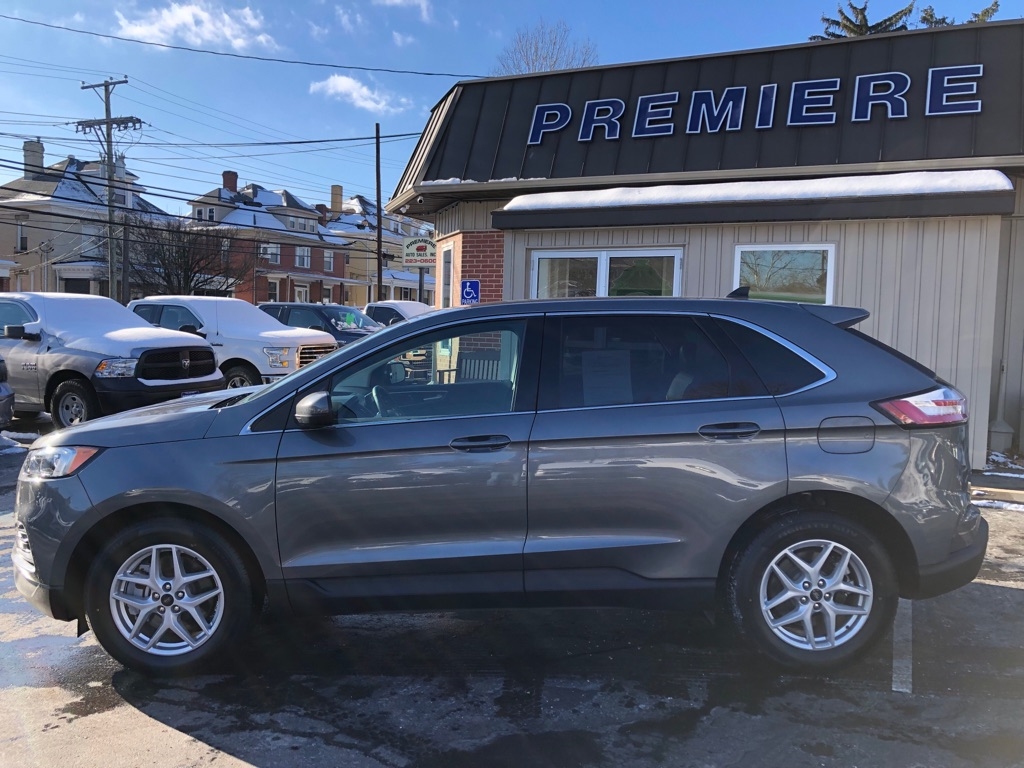 2024 Ford Edge SEL's photo