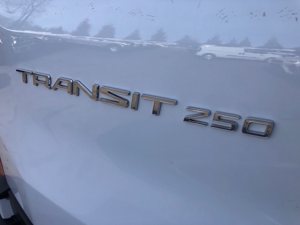 Ford Transit  2024
