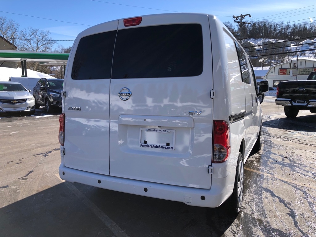 Nissan NV200  2020