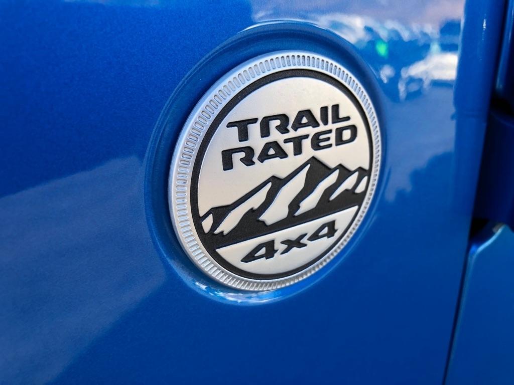 Jeep Gladiator  2021