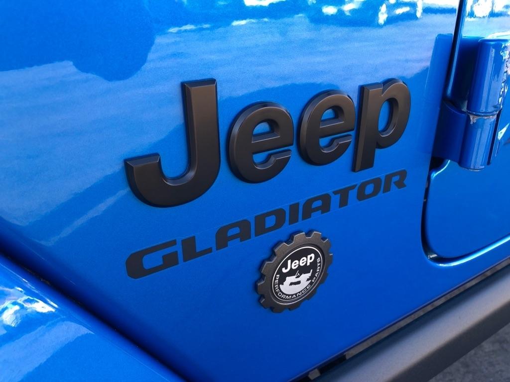 Jeep Gladiator  2021