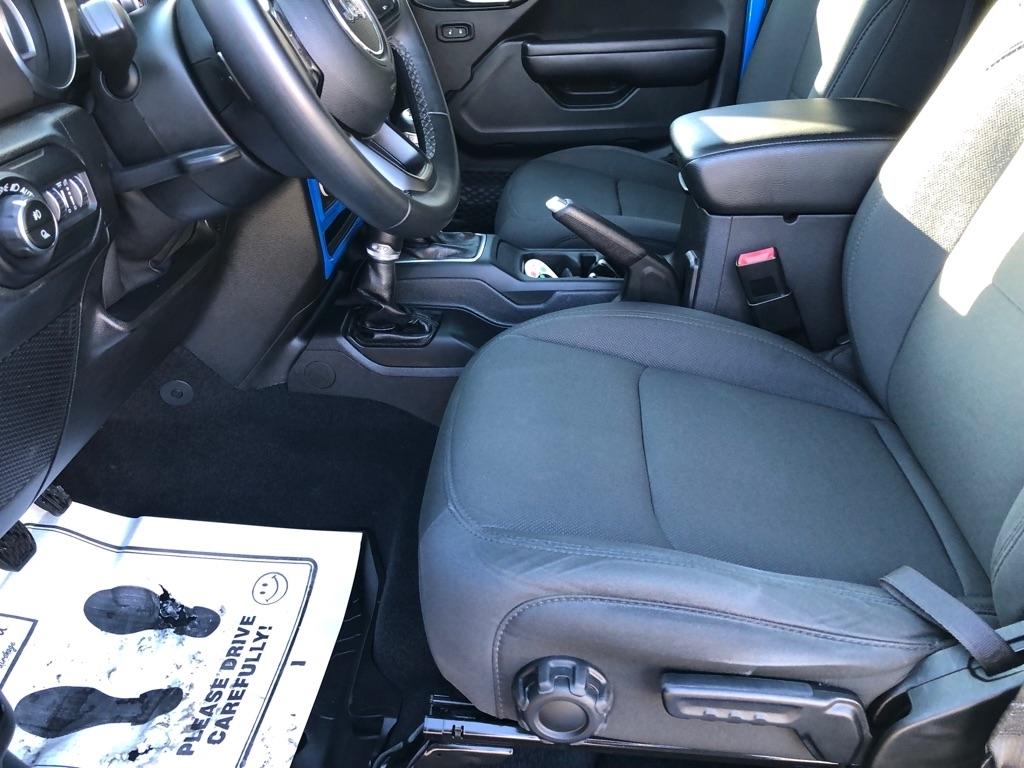 Jeep Gladiator  2021