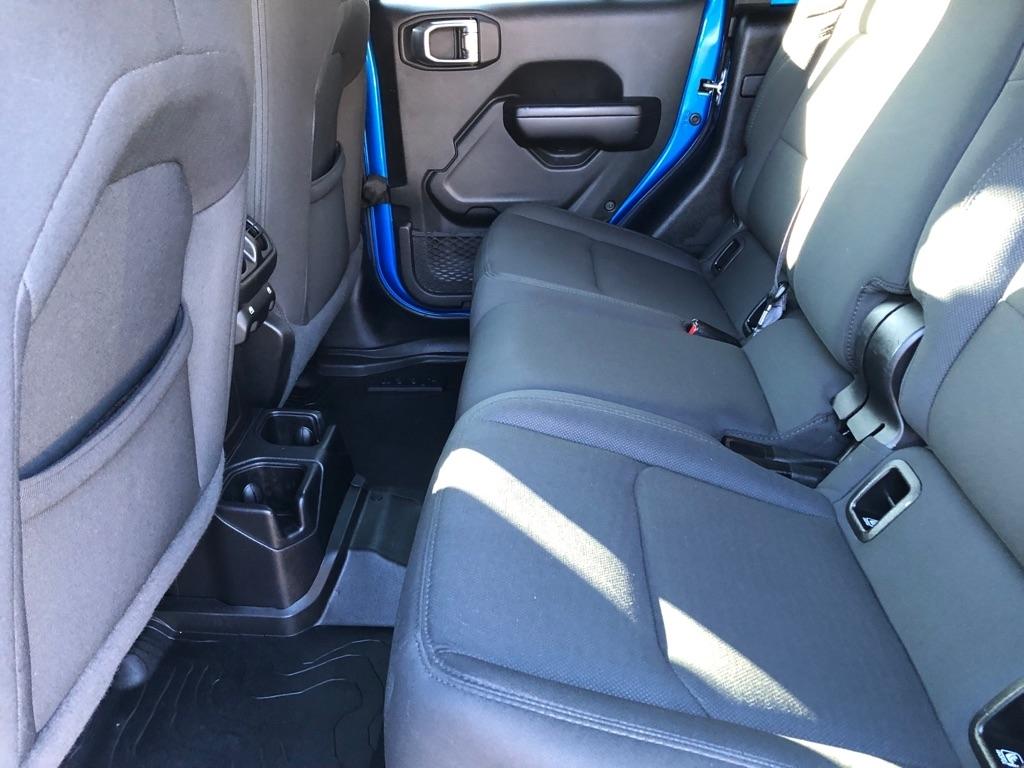 Jeep Gladiator  2021