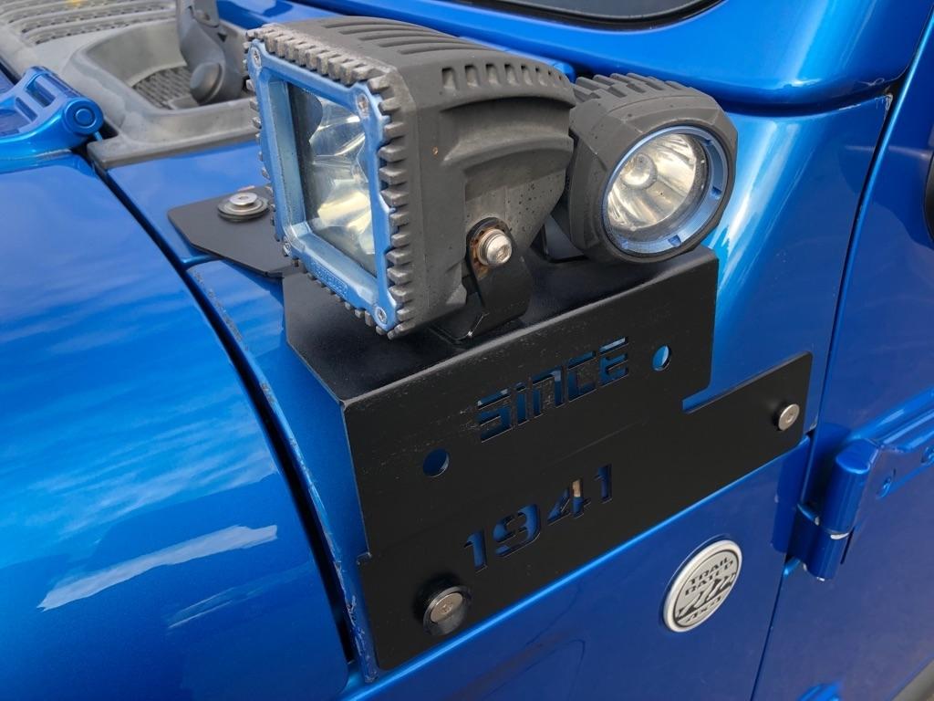 Jeep Gladiator  2021