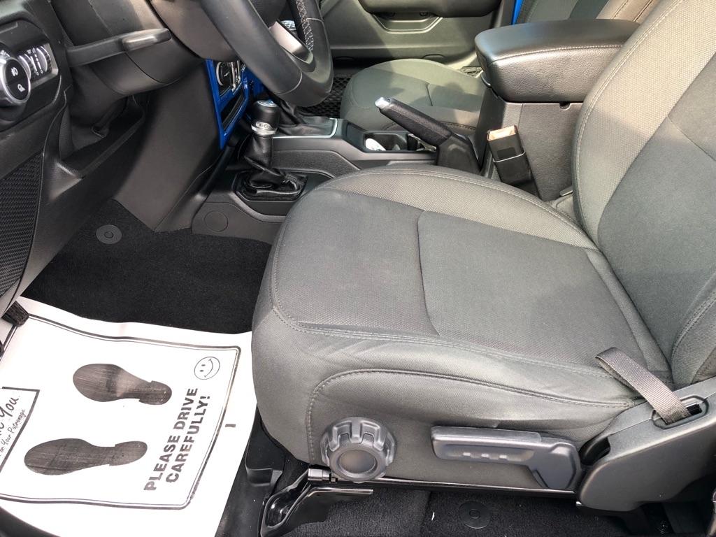 Jeep Gladiator  2021