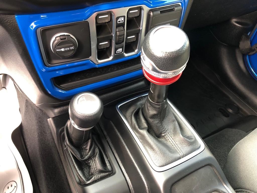 Jeep Gladiator  2021