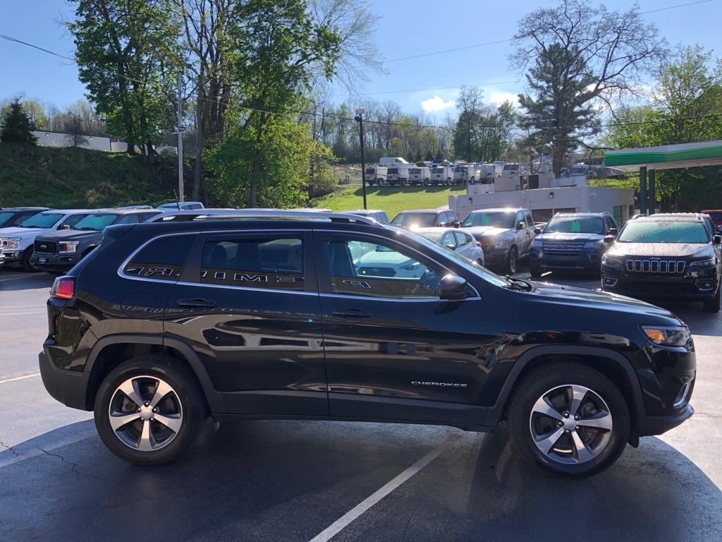 Jeep Cherokee  2019