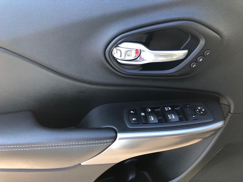 Jeep Cherokee  2019