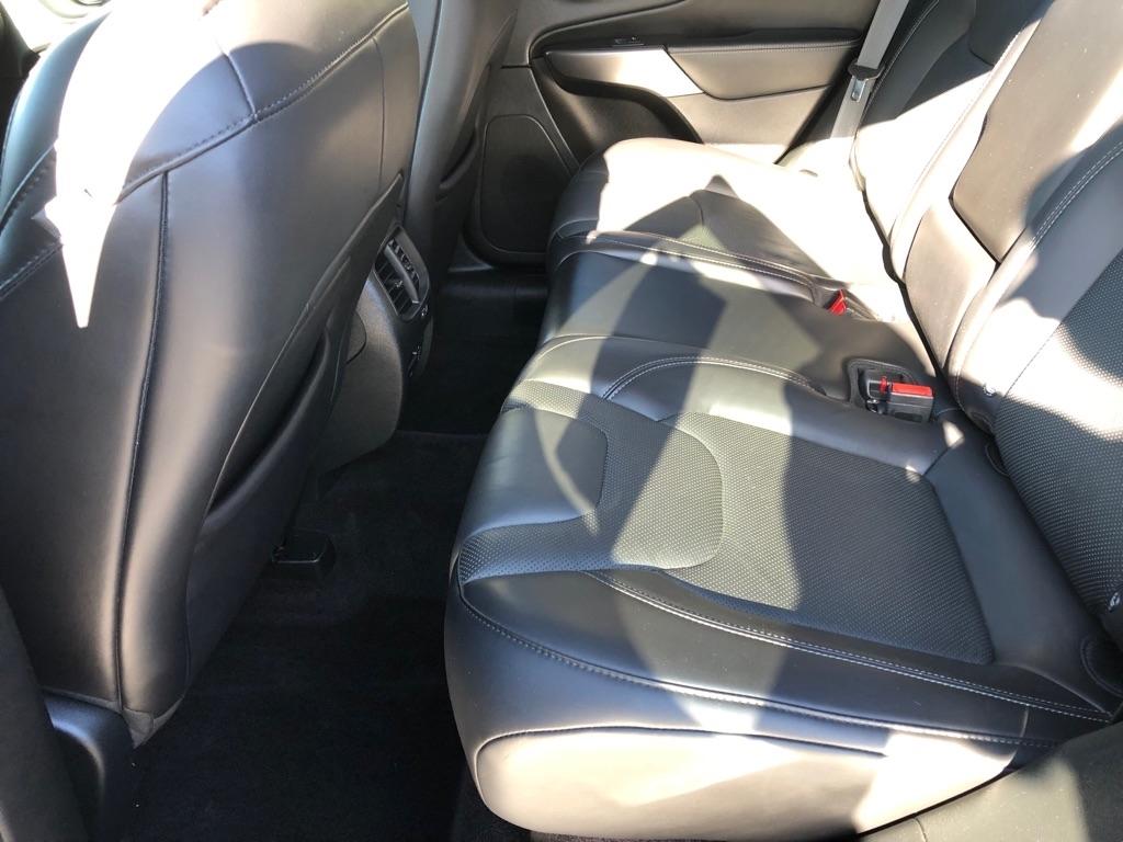 Jeep Cherokee  2019
