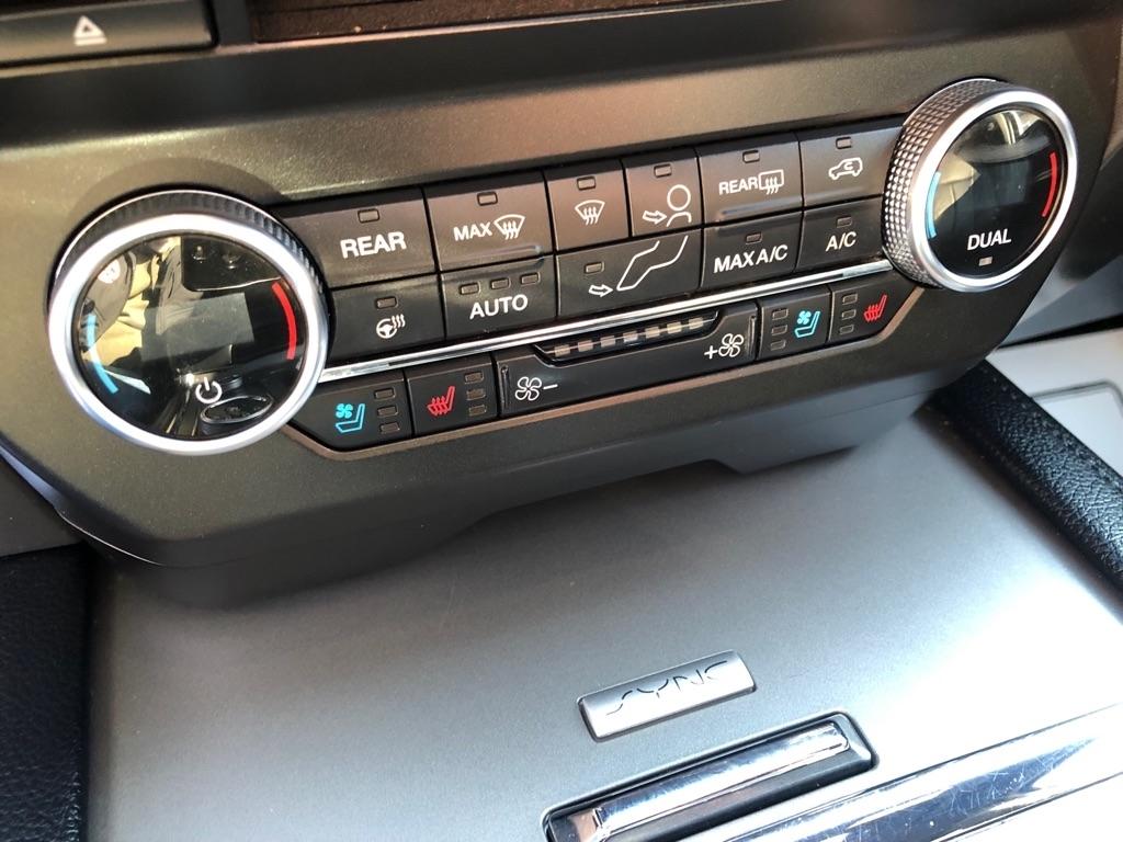 Ford Expedition  2018