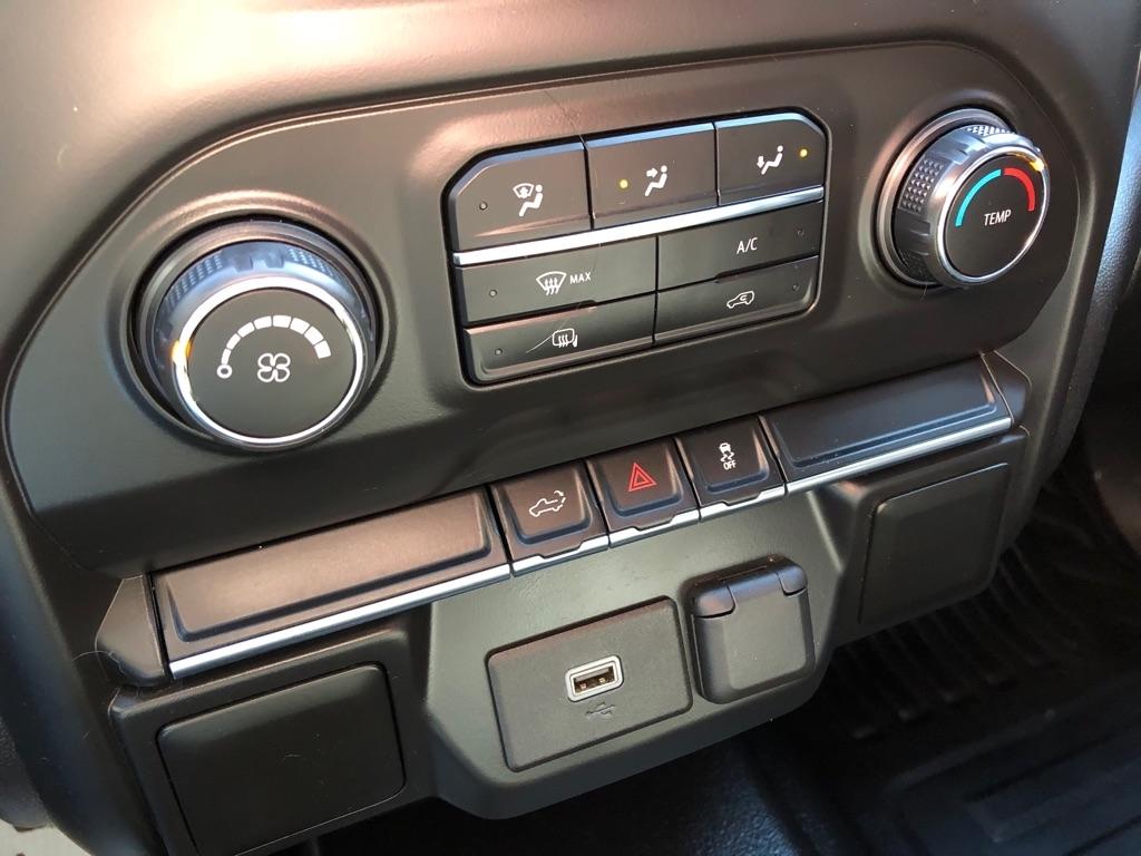 Chevrolet Silverado 1500  2020