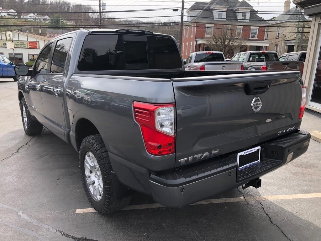 Nissan Titan  2018