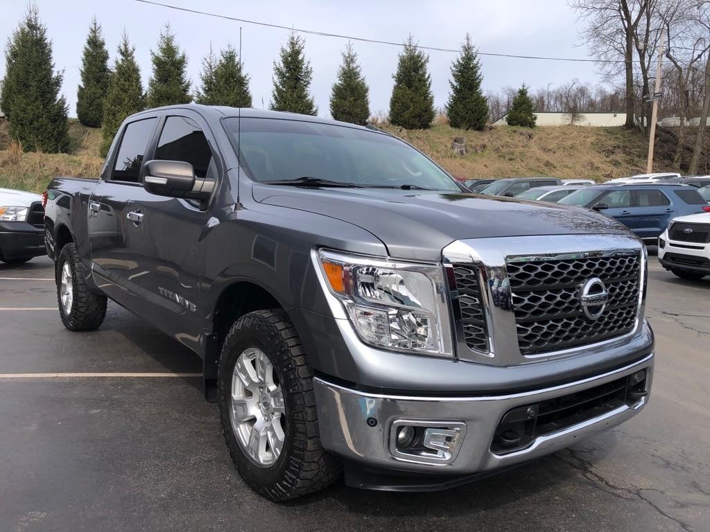 Nissan Titan  2018