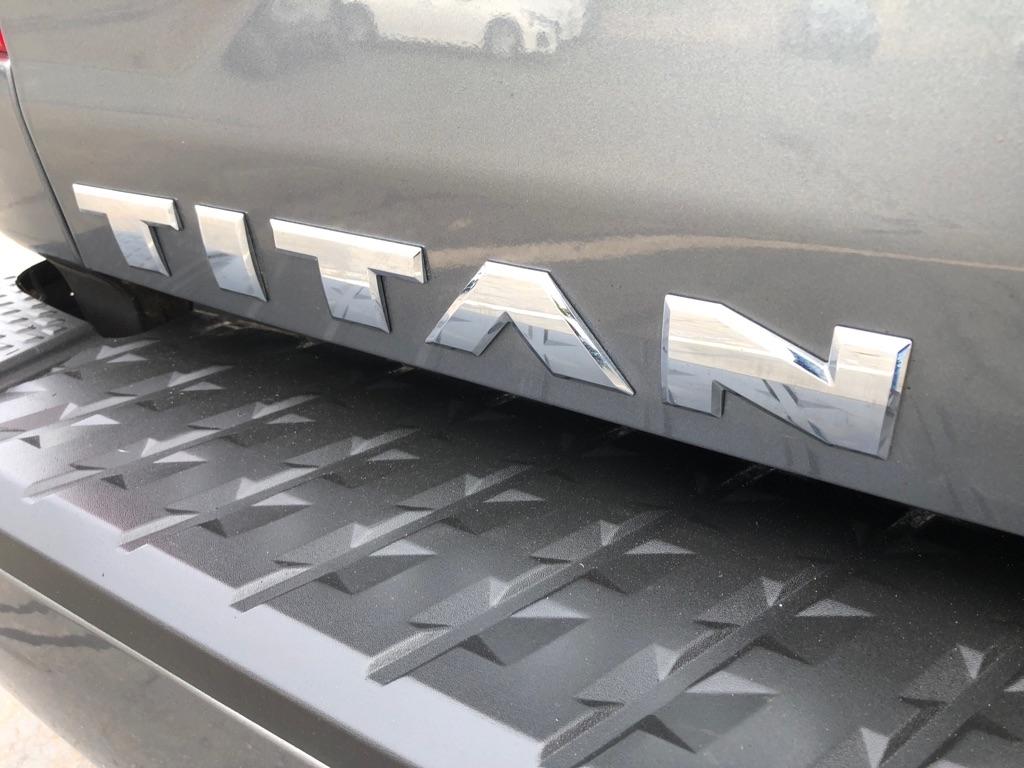 Nissan Titan  2018