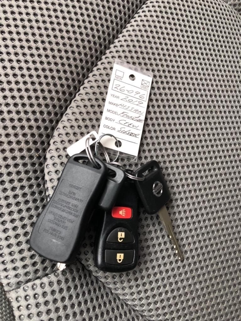 Nissan Frontier  2019