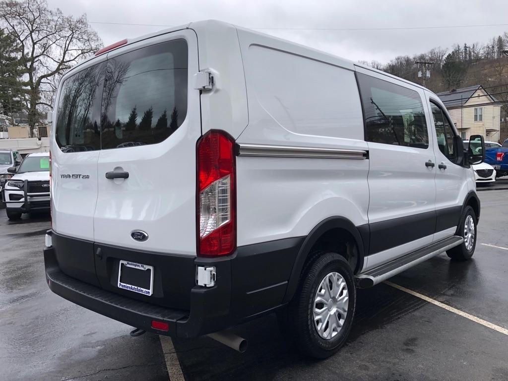 Ford Transit  2024