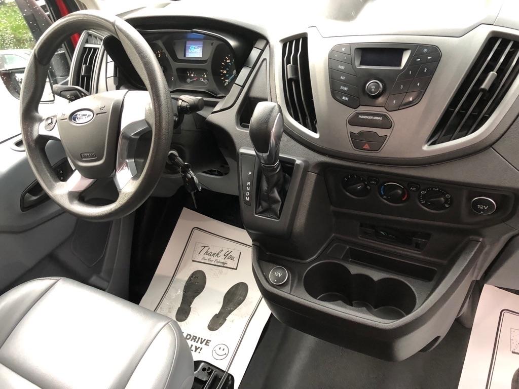 Ford Transit  2019