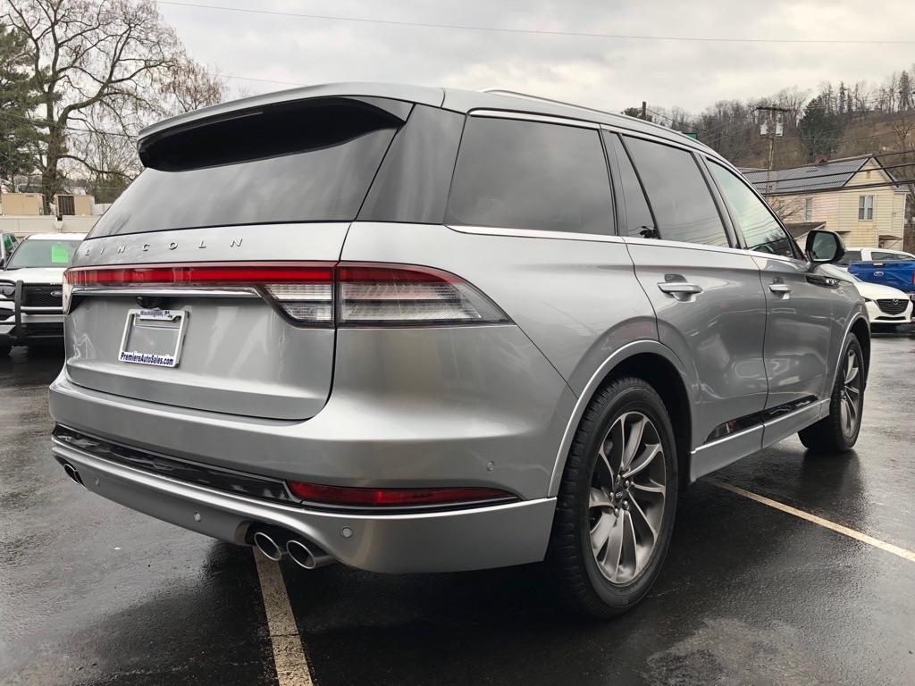 Lincoln Aviator  2020