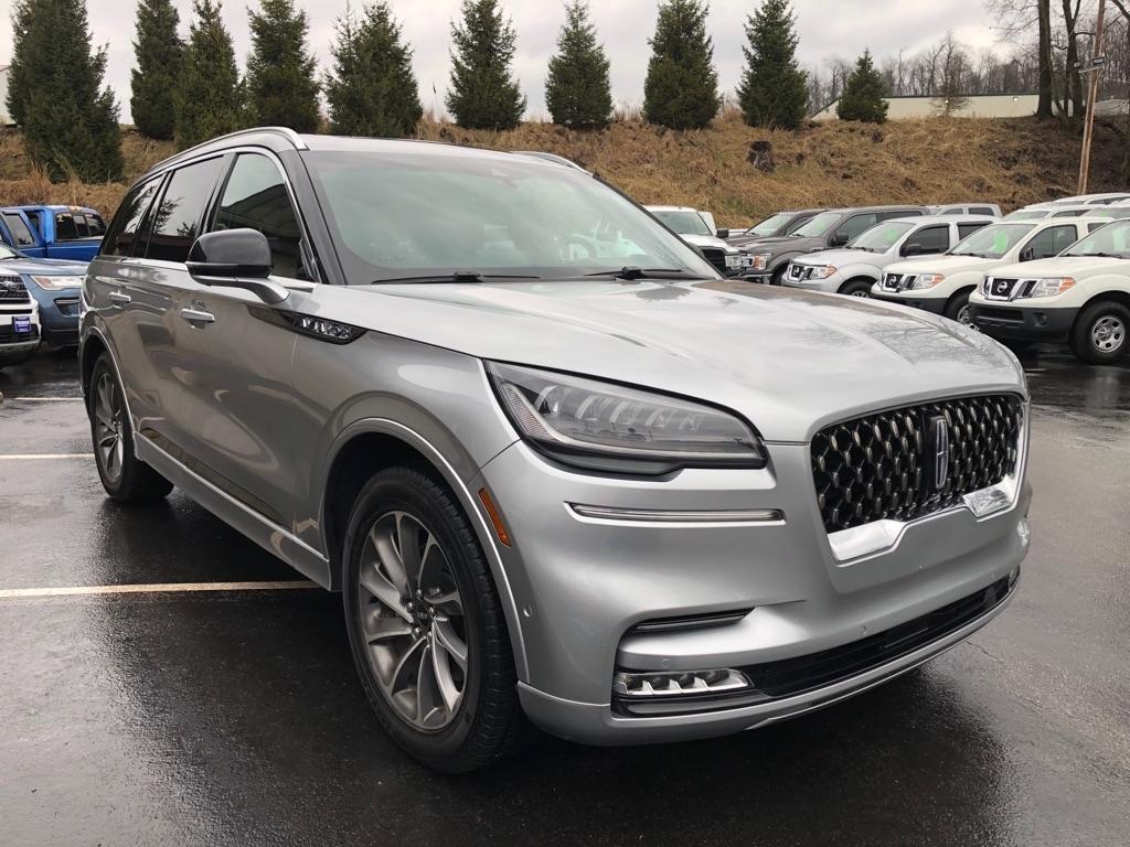 Lincoln Aviator  2020