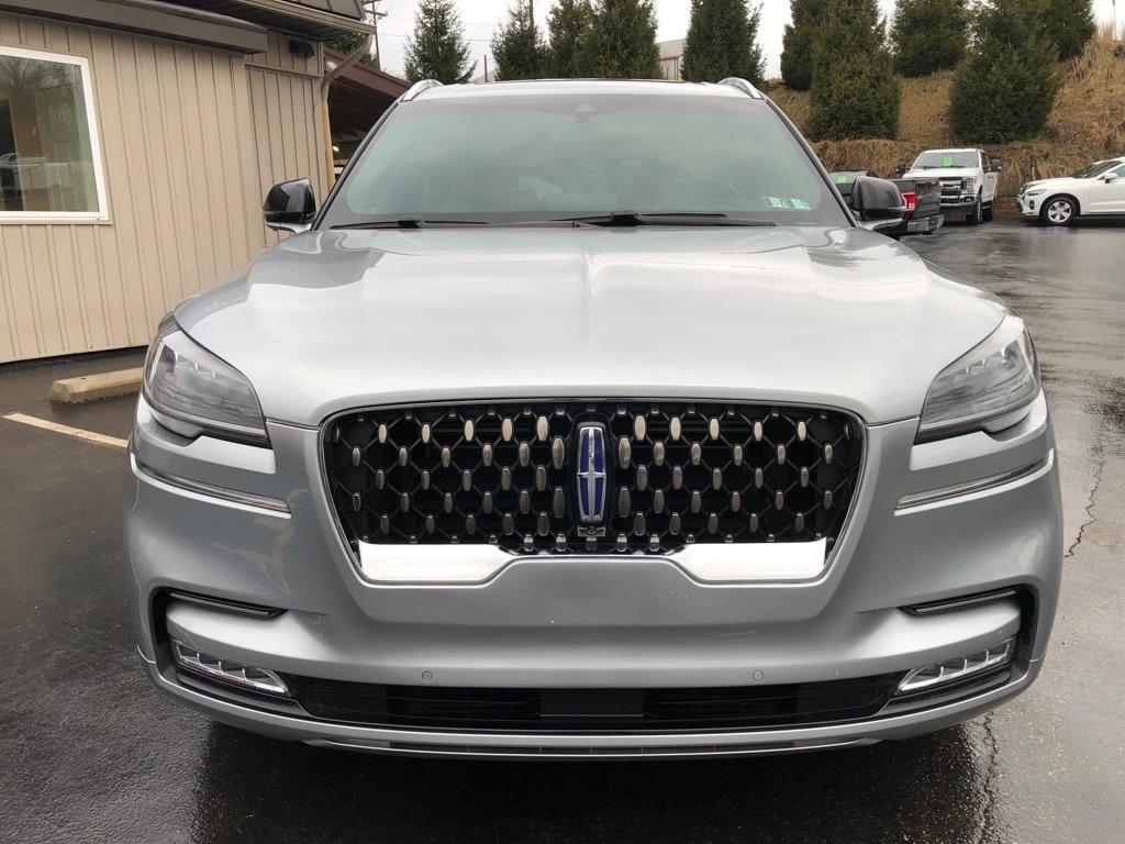 Lincoln Aviator  2020